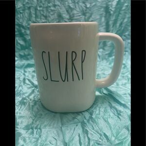 RAE DUNN CERAMIC MUG